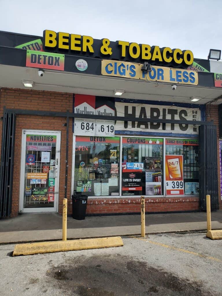 Store – main photo