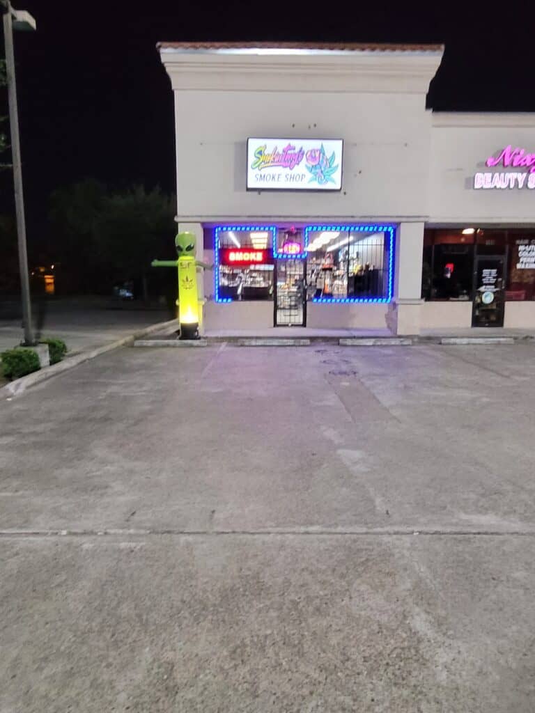 Store – main photo