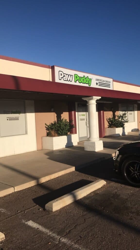 Store – main photo