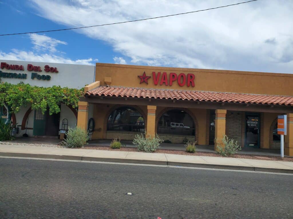 Store – main photo