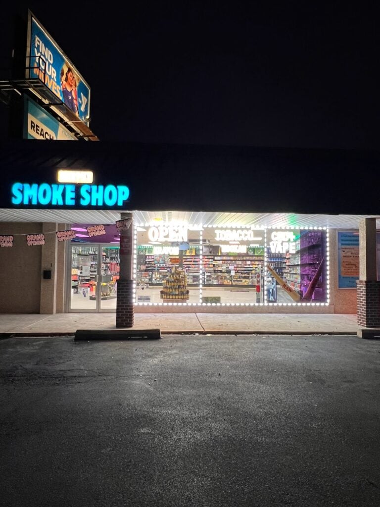 Store – main photo