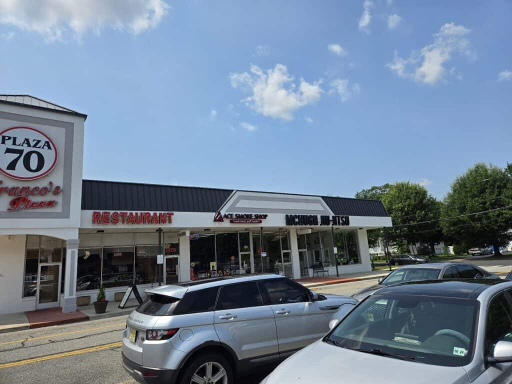 Store – main photo