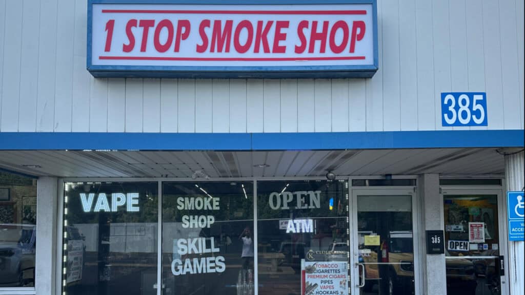 Store – main photo