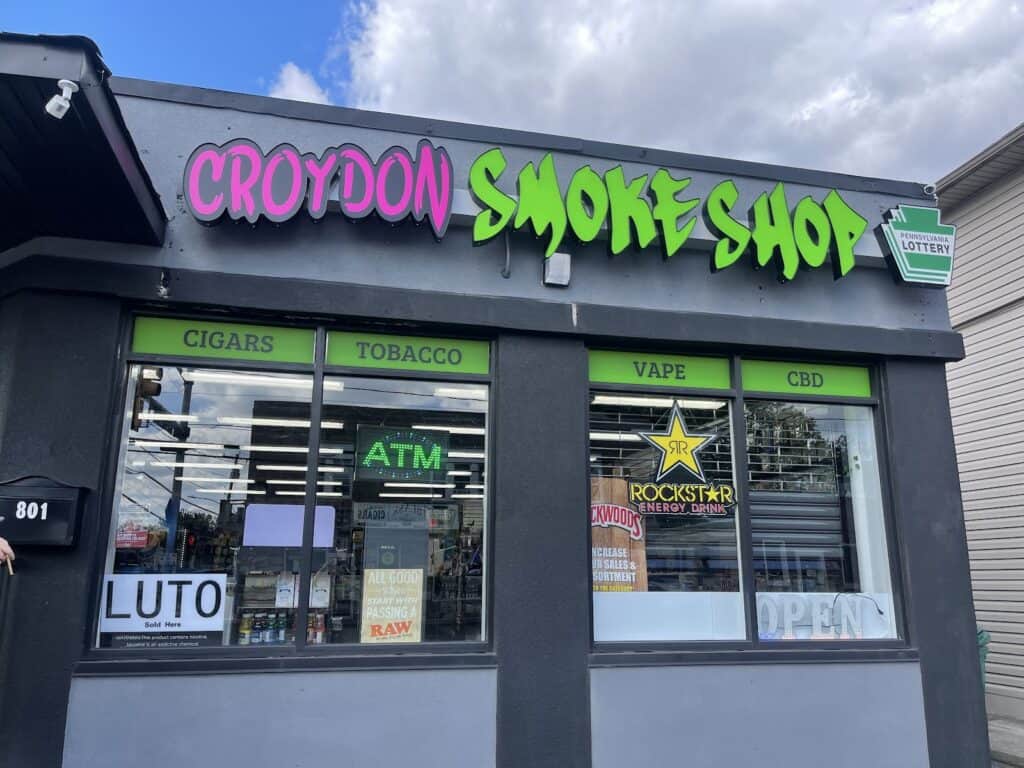 Croydon smoke shop – main photo