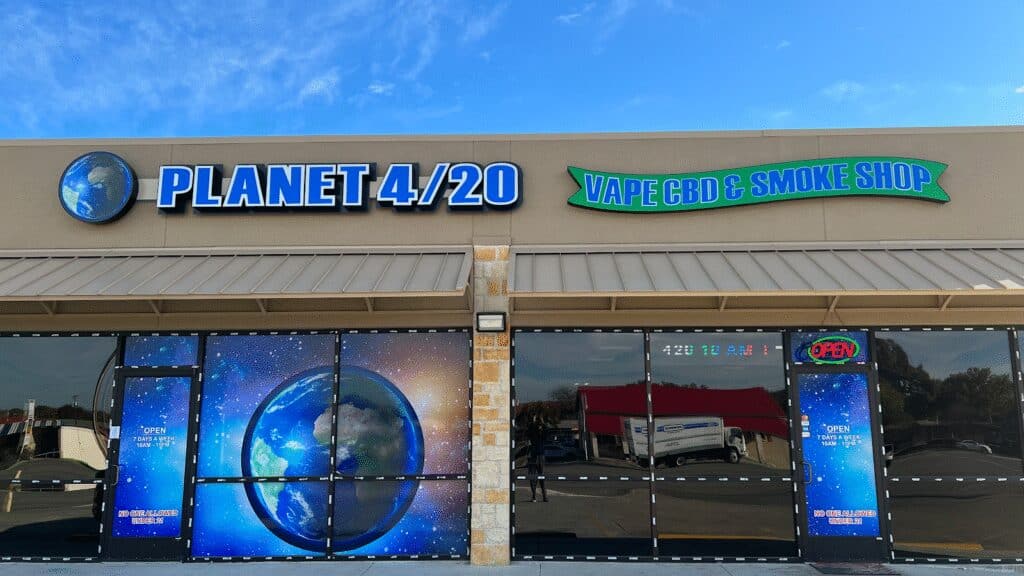 Store – main photo