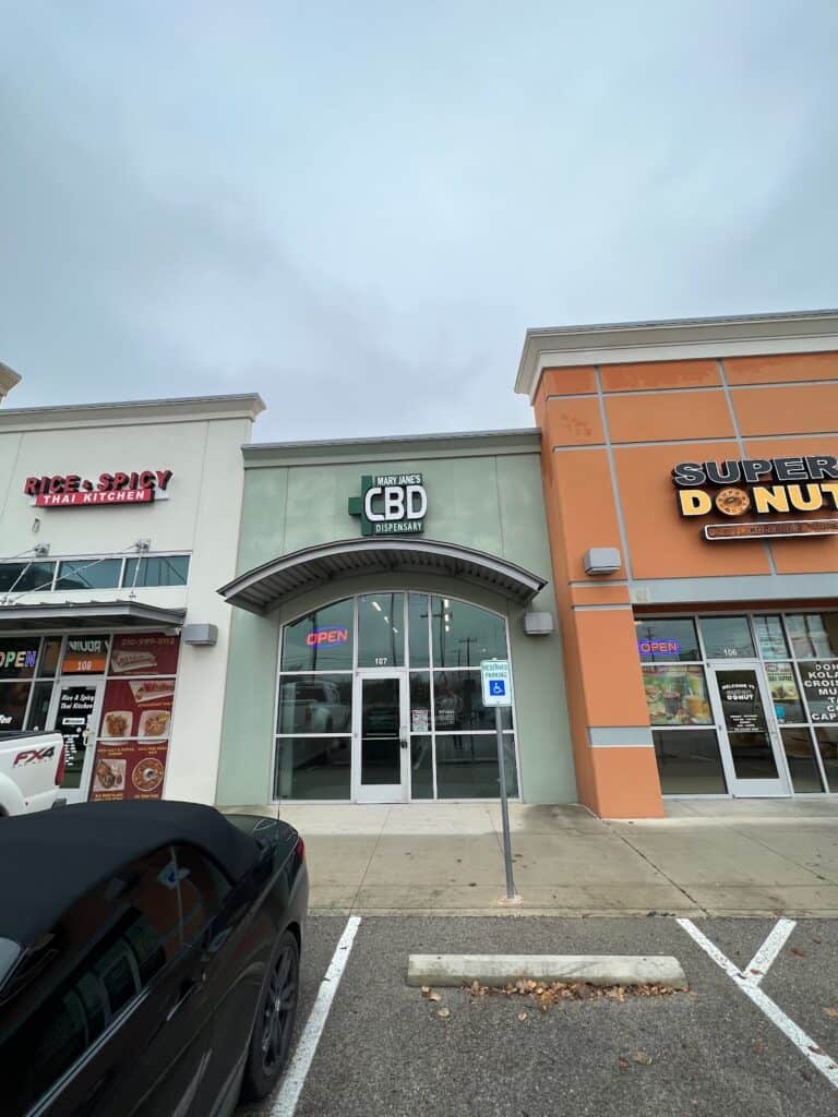 Store – main photo