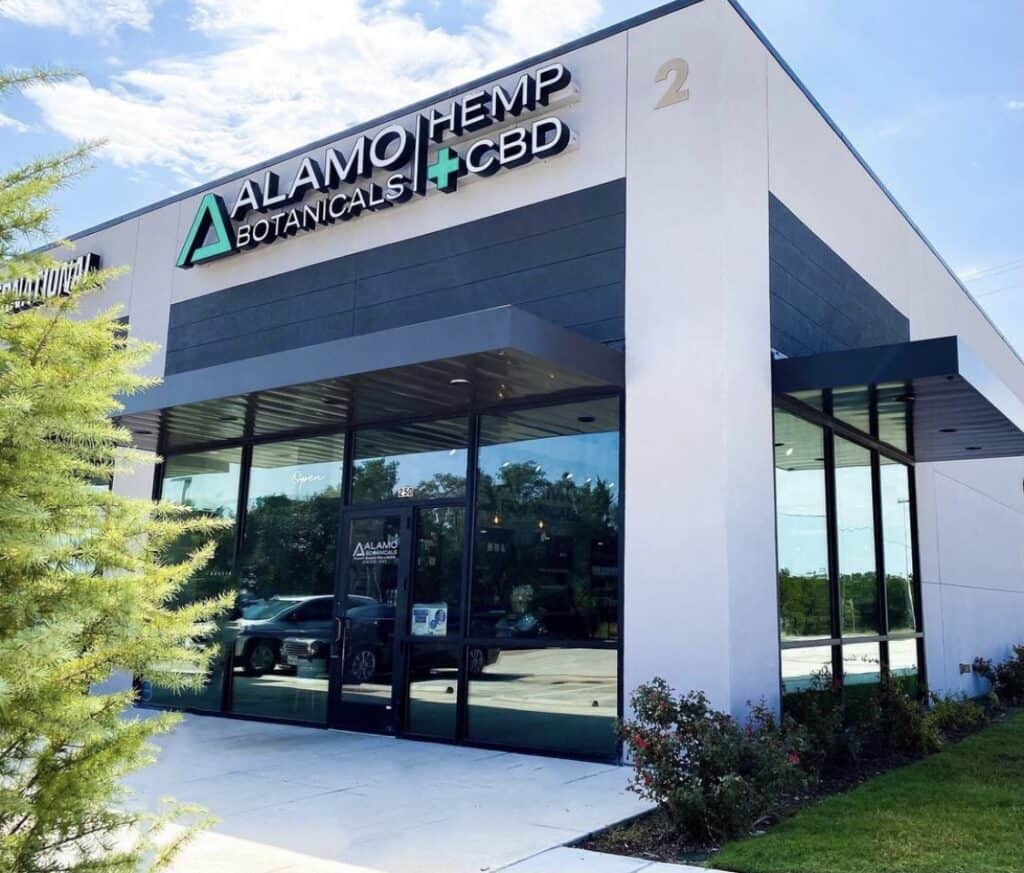 Store – main photo