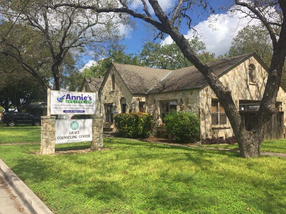 Store – main photo