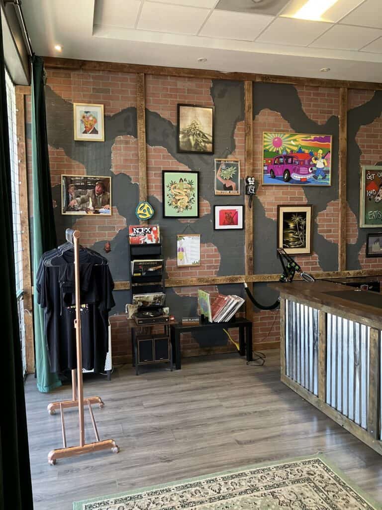 Store – main photo