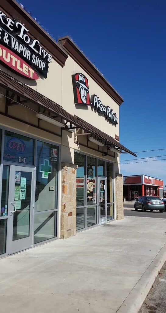 Store – main photo