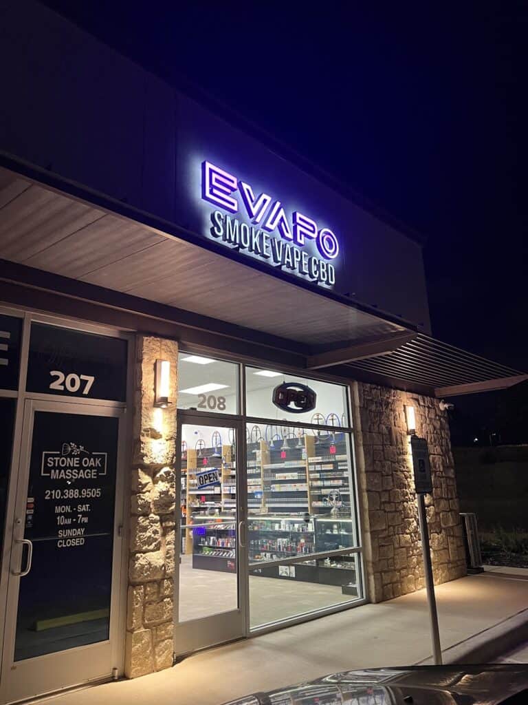 Store – main photo