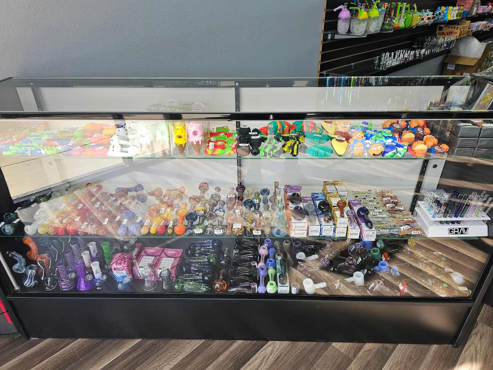 Store – gallery image 4