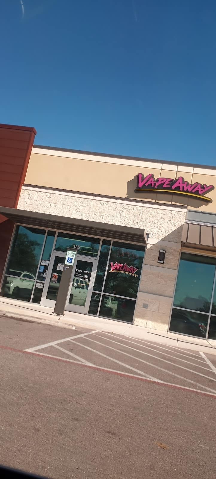 Store – main photo