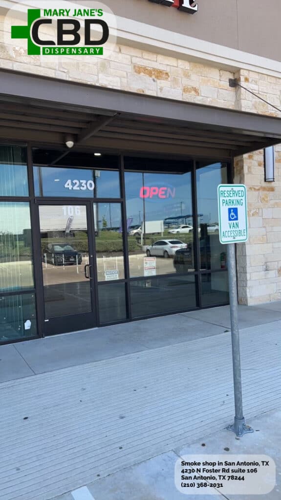 Store – main photo