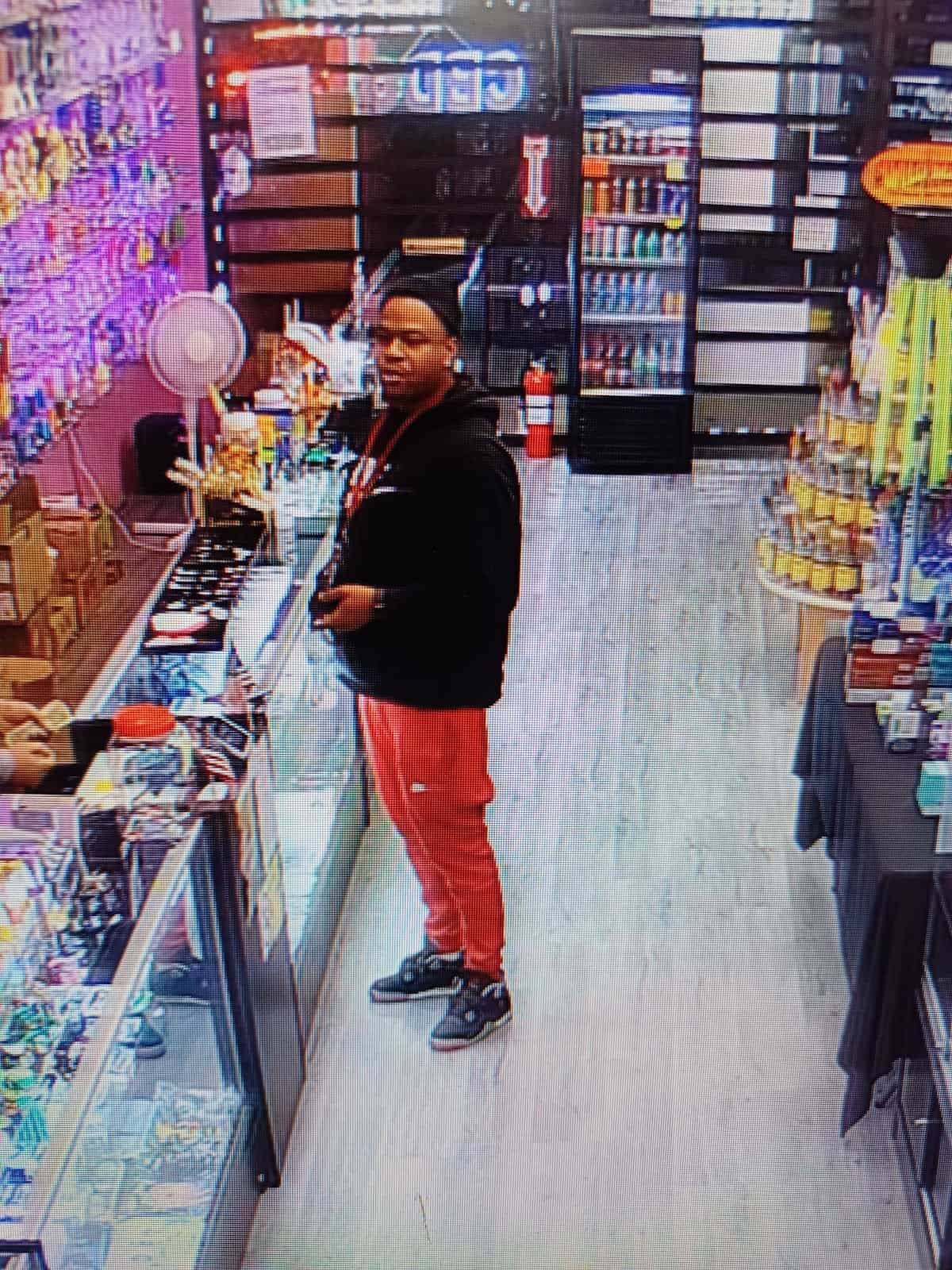 Store – gallery image 7