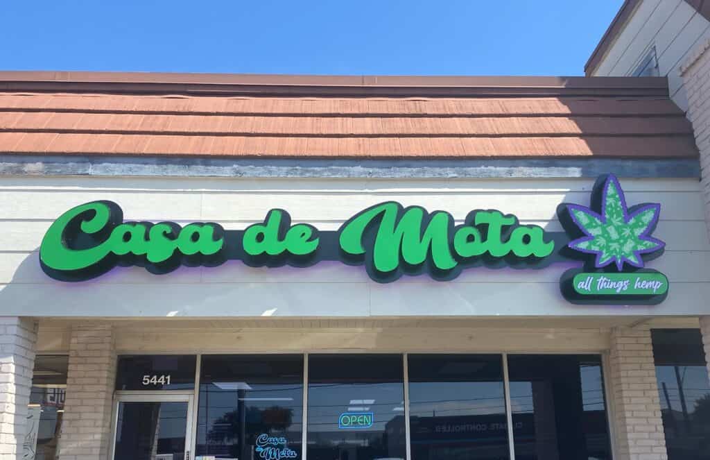 Store – main photo