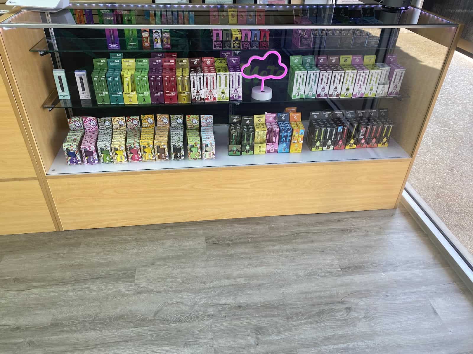 Store – gallery image 4