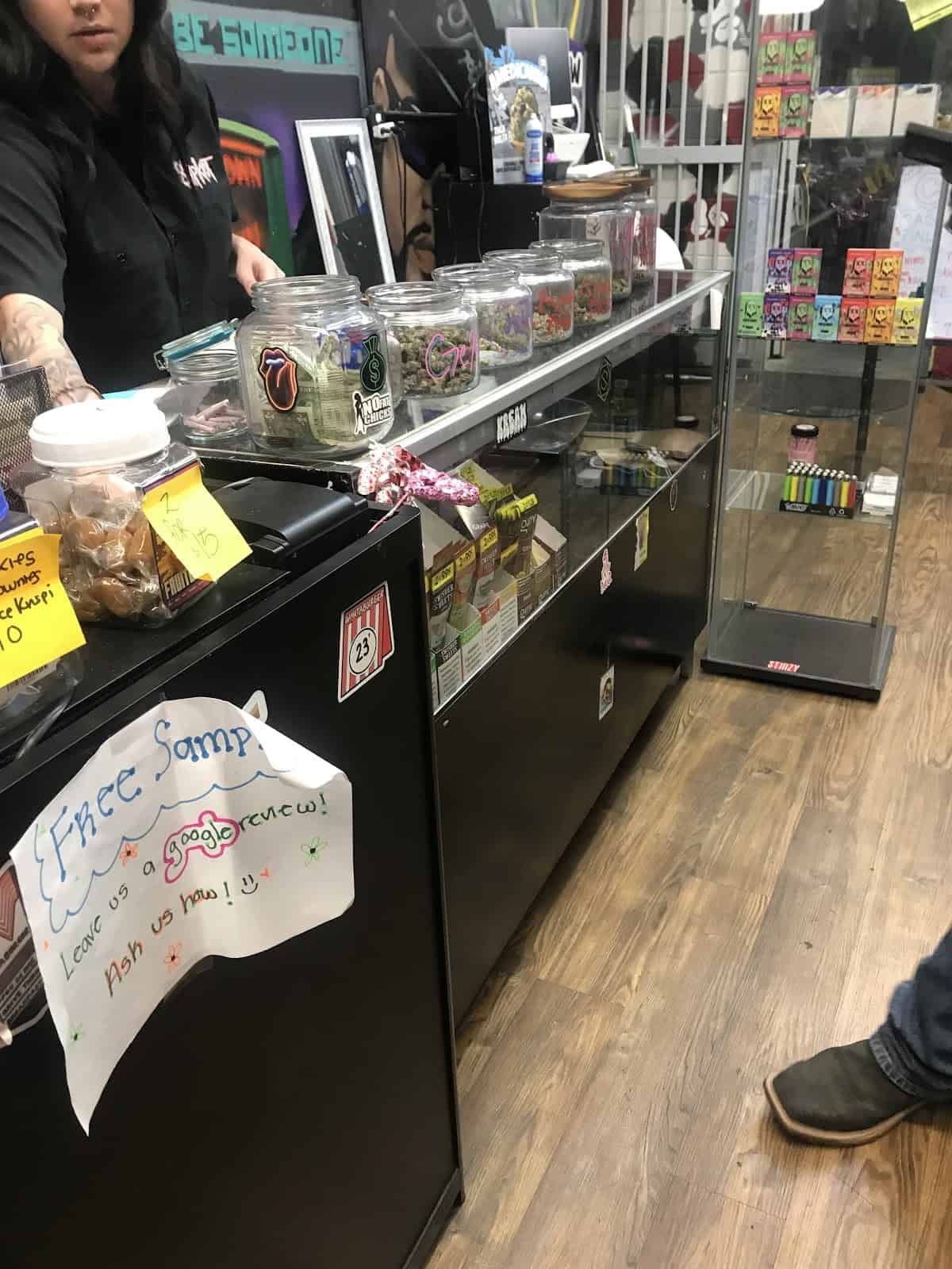 Store – gallery image 7