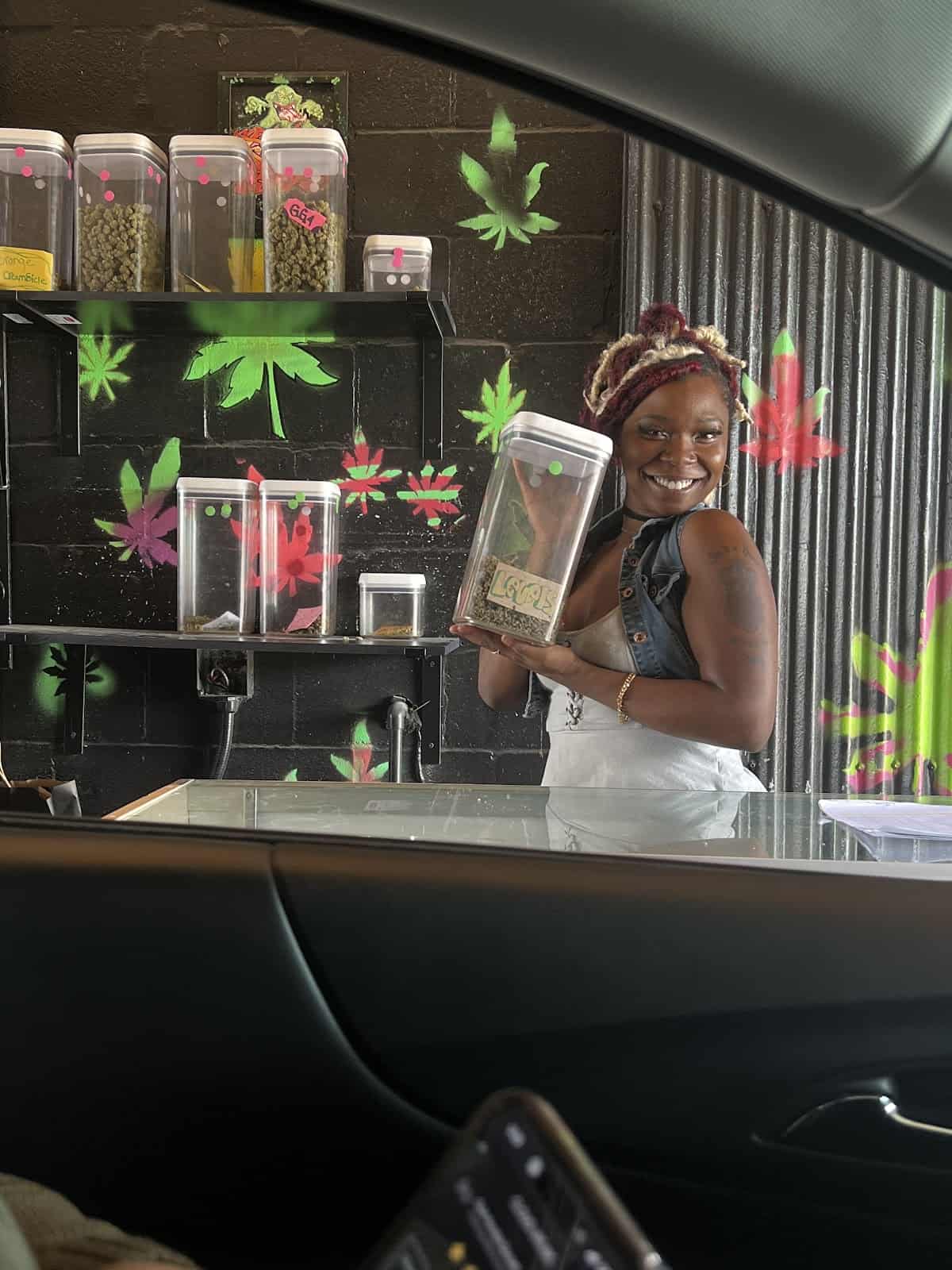 Store – gallery image 9