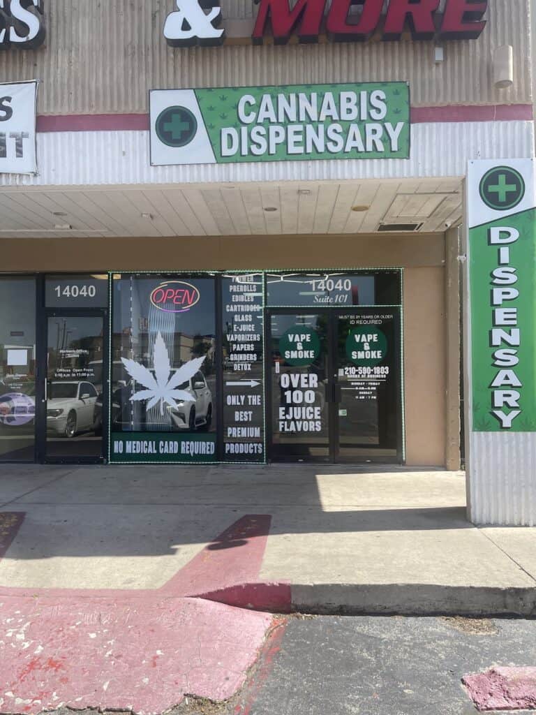 Store – main photo