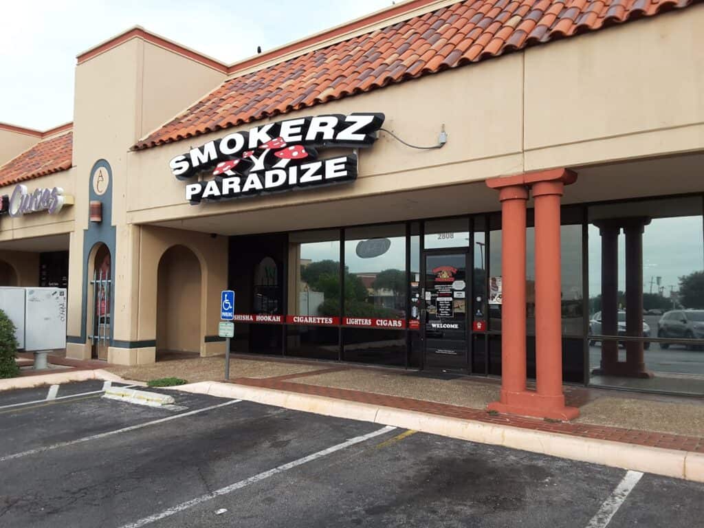 Store – main photo