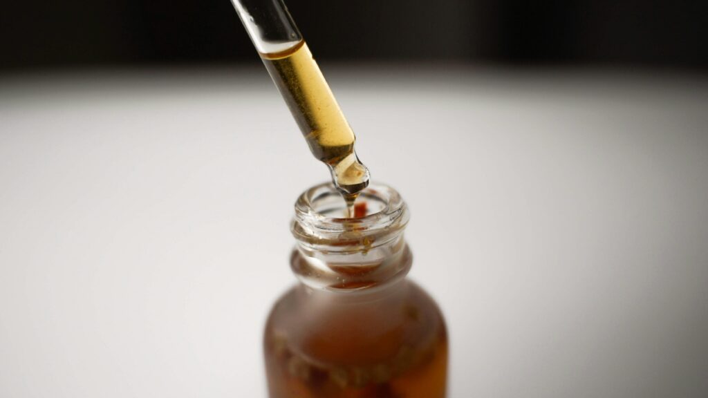 Understanding Cannabis Distillate: Uses, Benefits, and Effects
