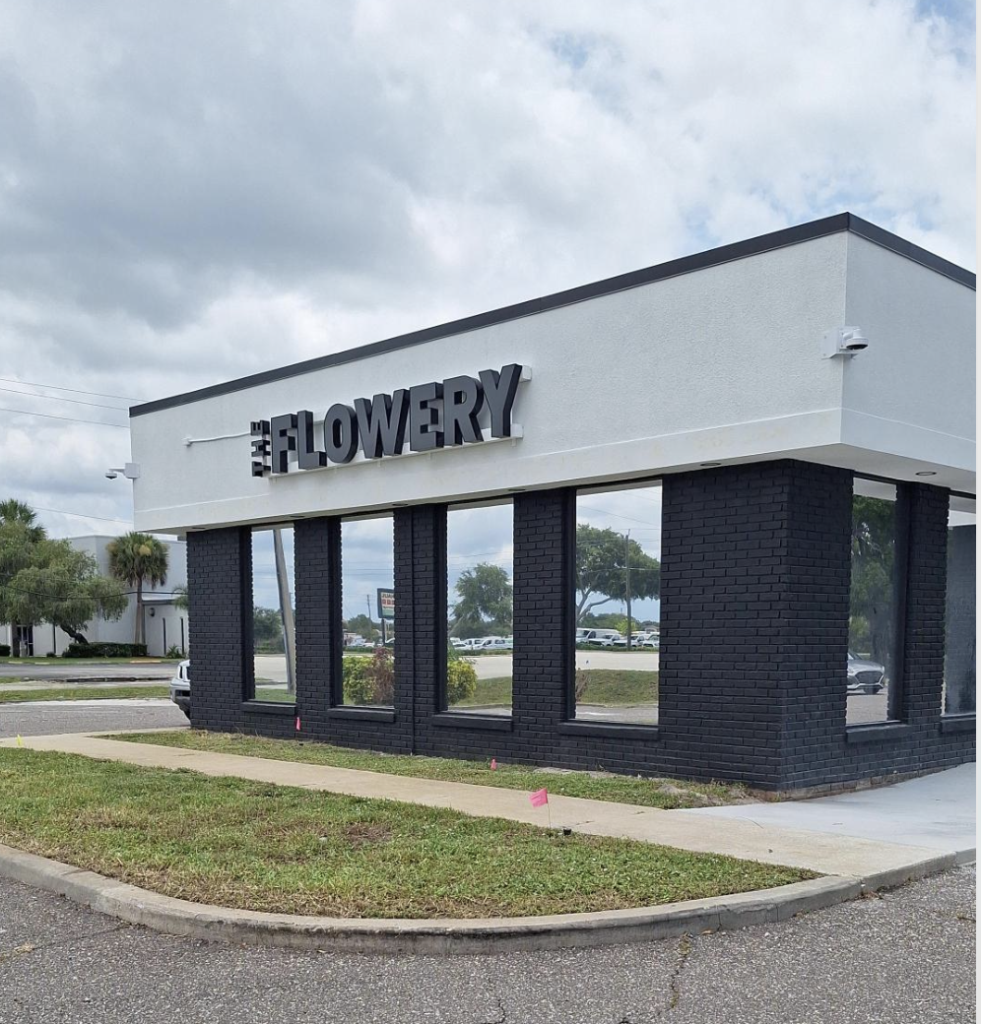 Store – main photo