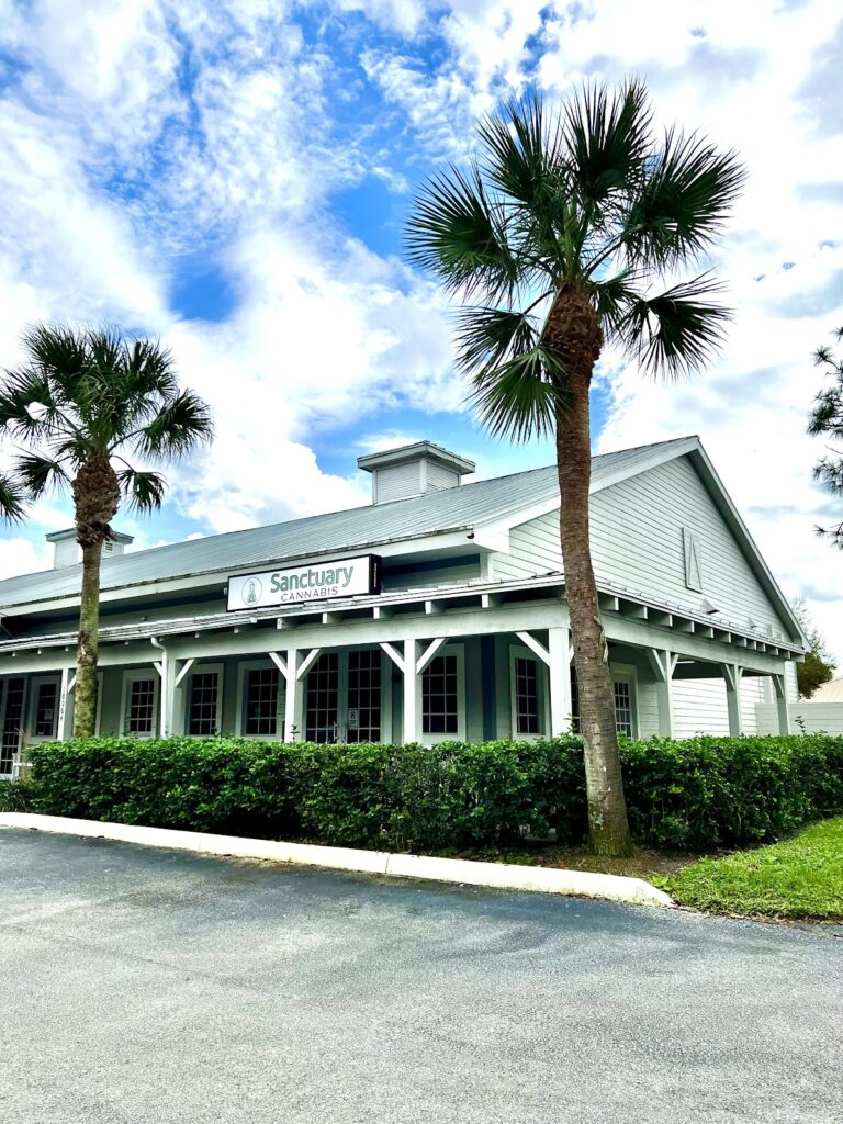 Store – main photo