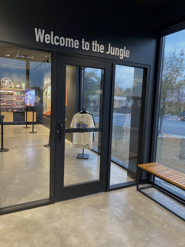 Store – main photo