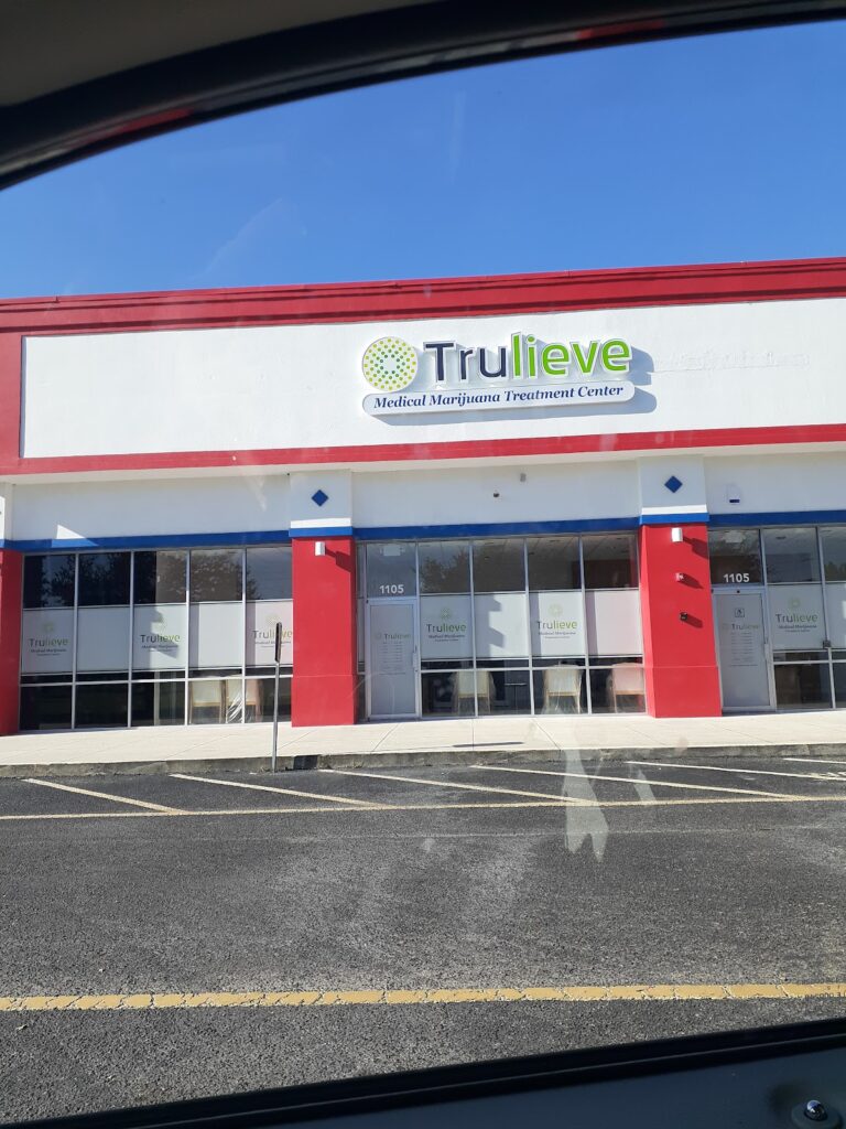 Store – main photo