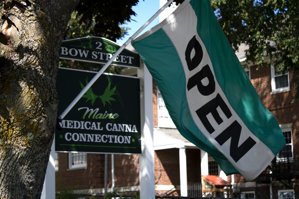 Store – main photo