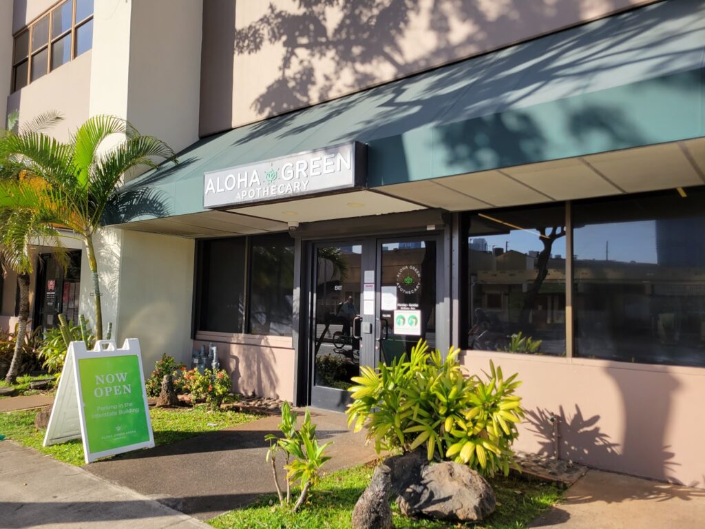 Store – main photo