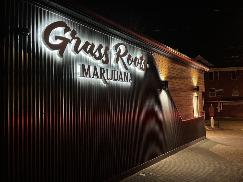 Store – main photo