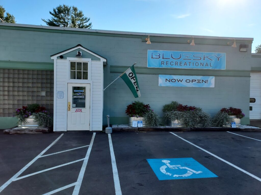 Store – main photo