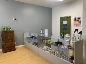 Cannabis Cured Recreational Weed Dispensary Stratton — Eustis, ME