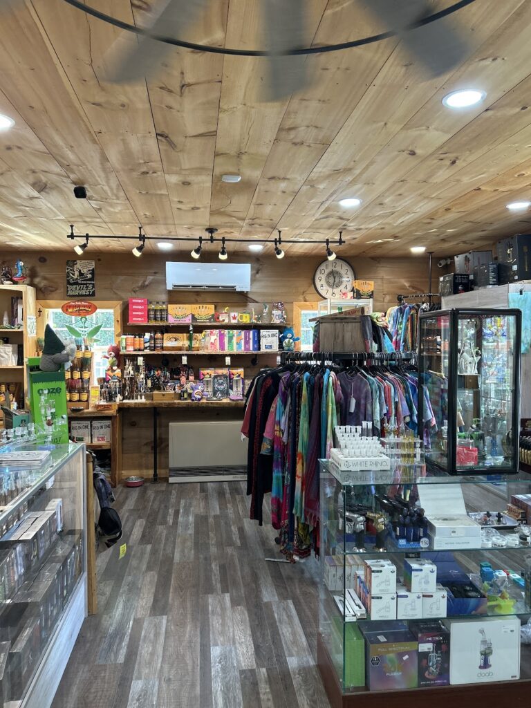 Store – main photo