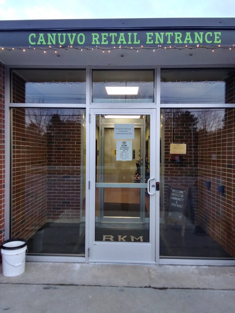 Store – main photo