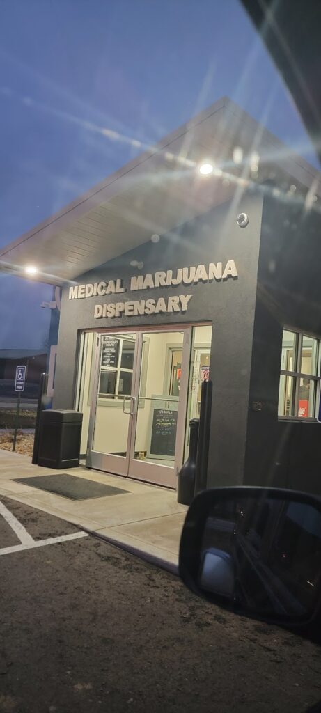 Store – main photo