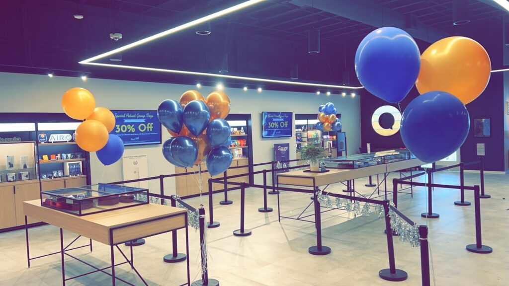 Store – main photo