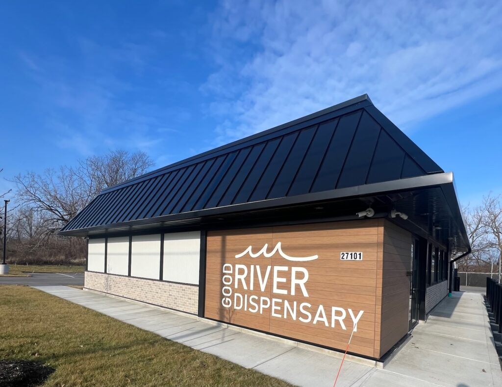 Store – main photo