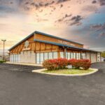 Store – gallery image 1