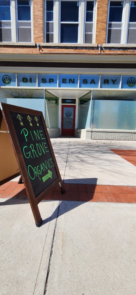 Store – main photo