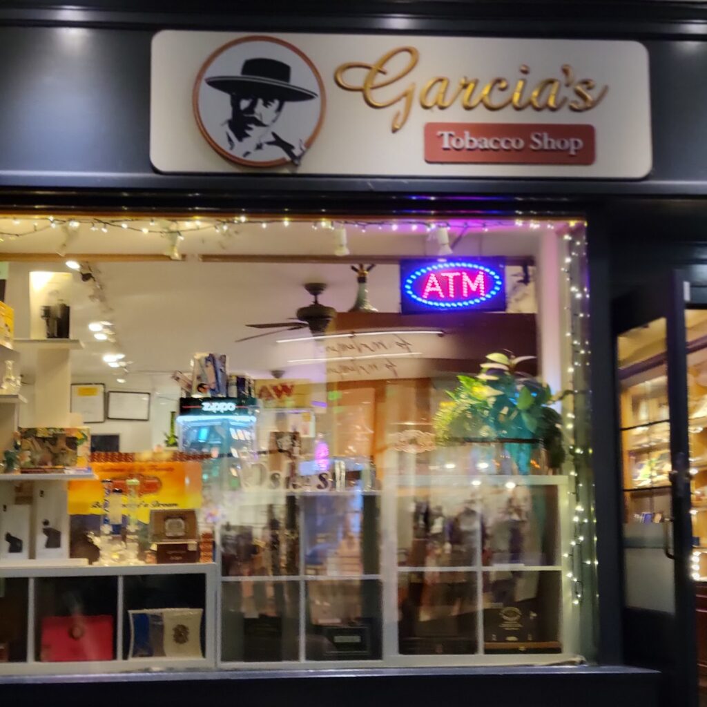 Store – main photo