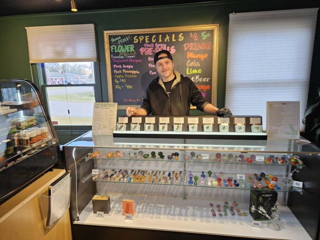 Store – main photo