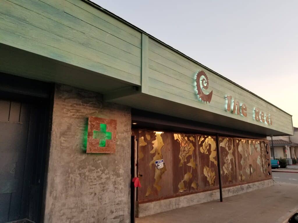 Store – main photo