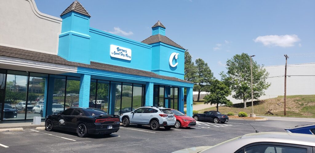 Store – main photo