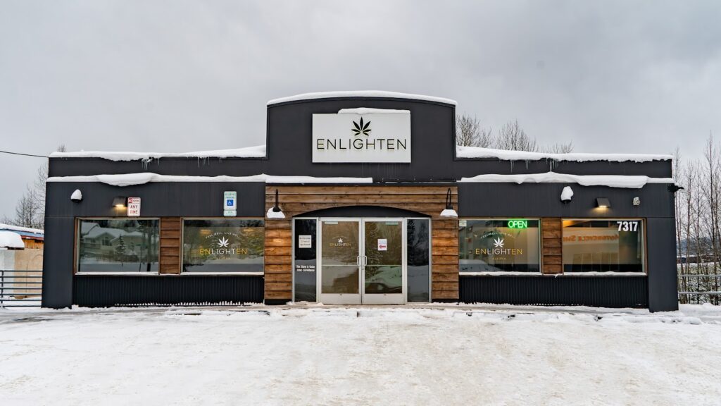 Store – main photo