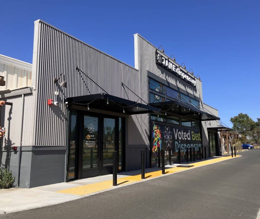 Store – main photo