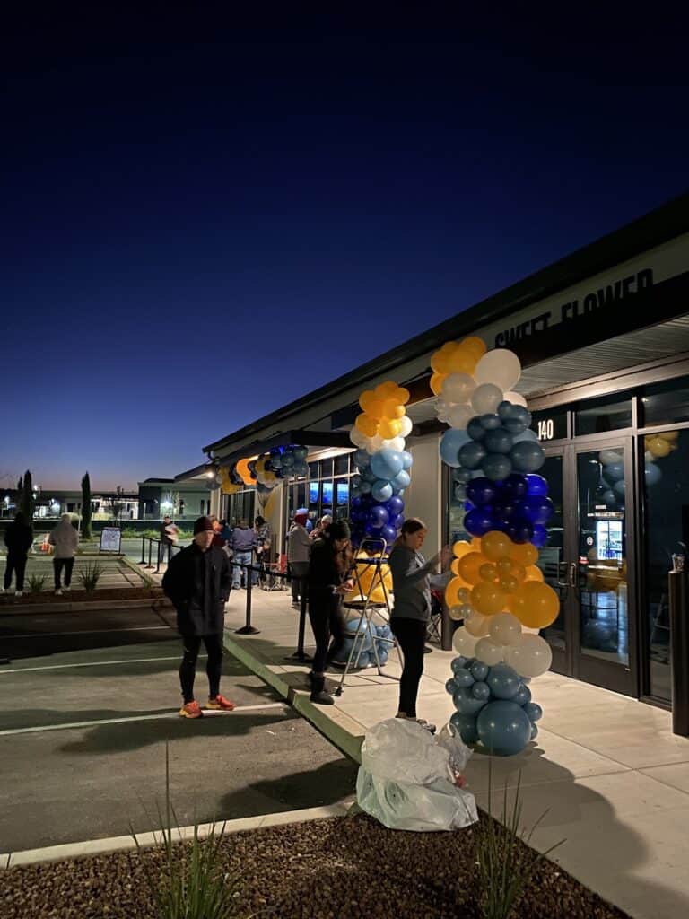 Store – main photo