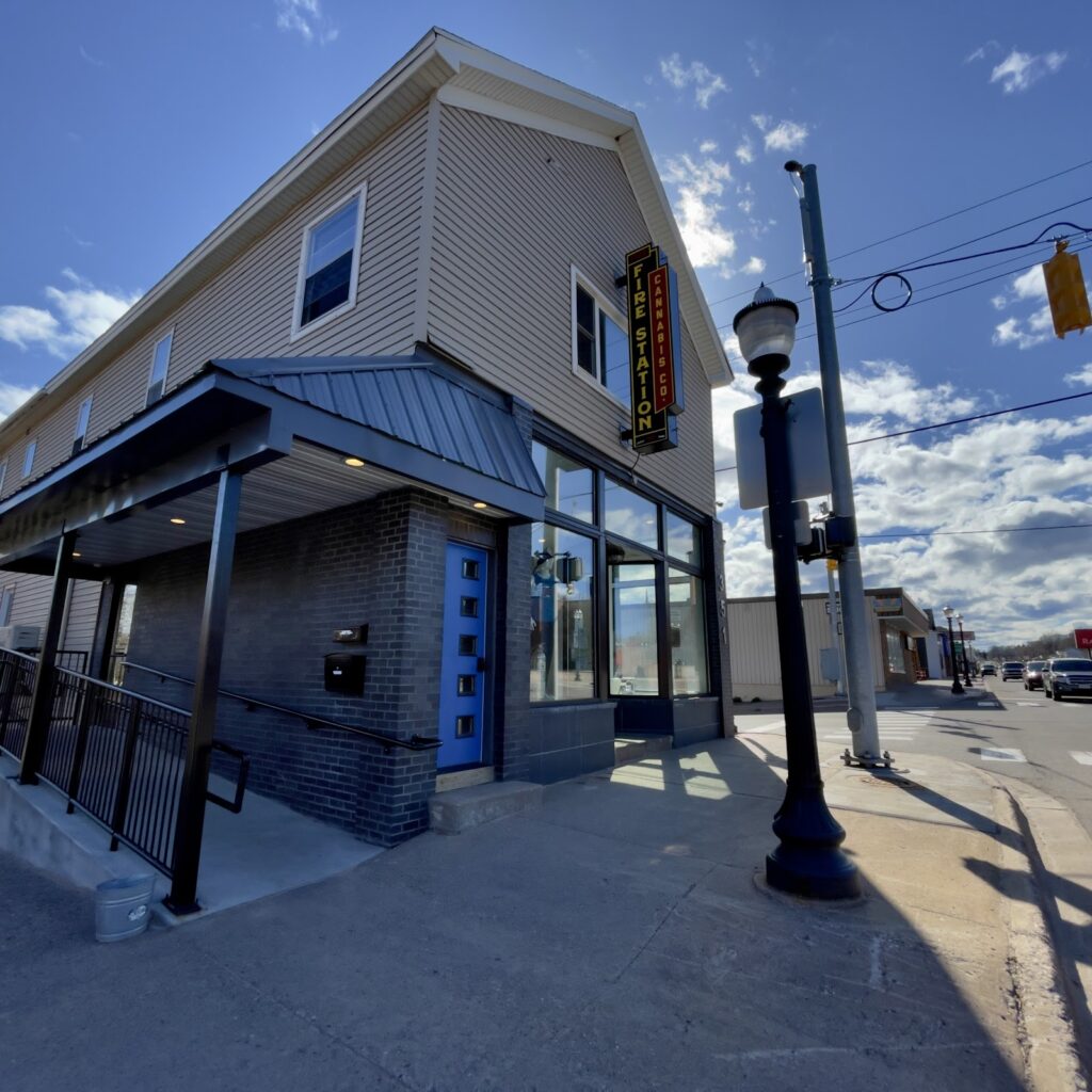 Store – main photo